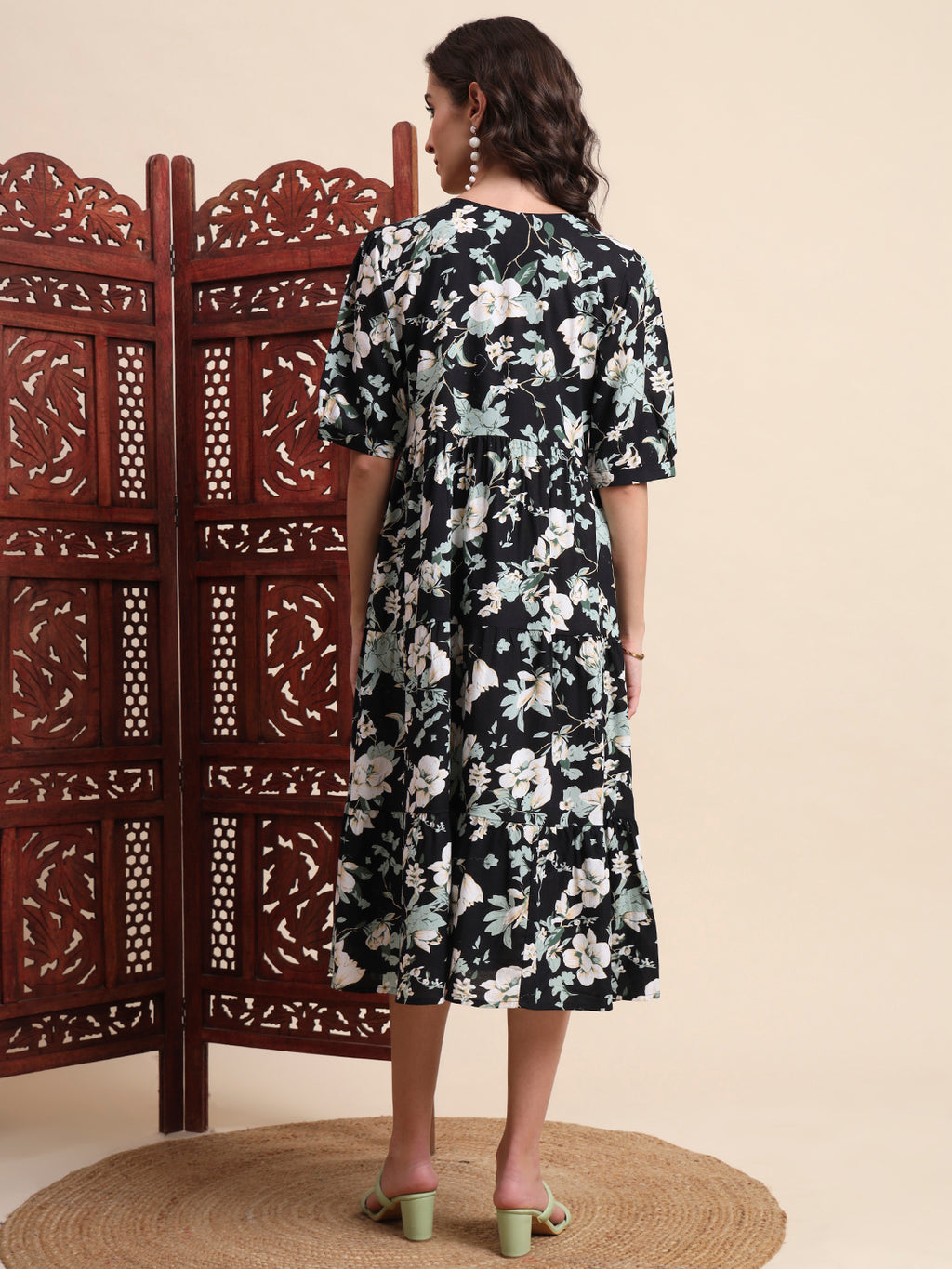 Black Ethnic Motifs Floral Printed Tiered Fit & Flare Ethnic Dress