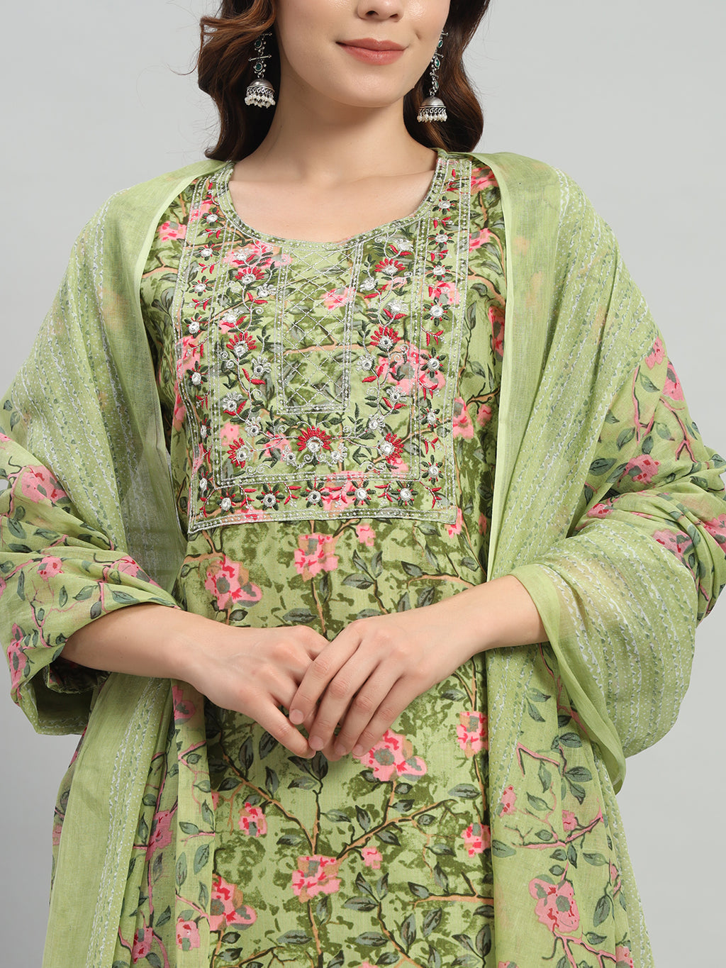 Green Embroidery Cotton Blend Straight Kurta Pant Dupatta Set (Copy)