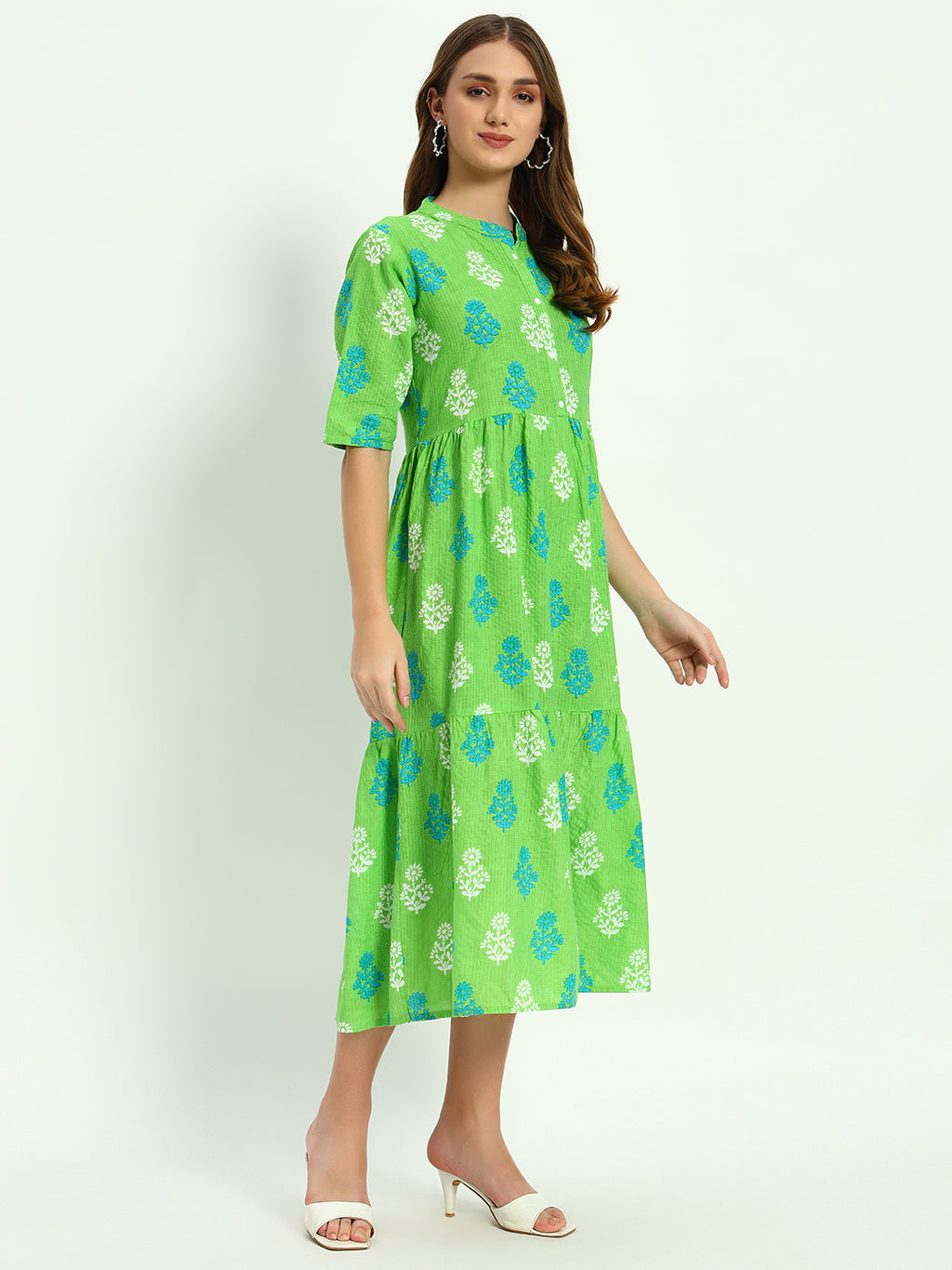Green Ethnic Motifs Floral Printed Tiered Fit & Flare Ethnic Dress