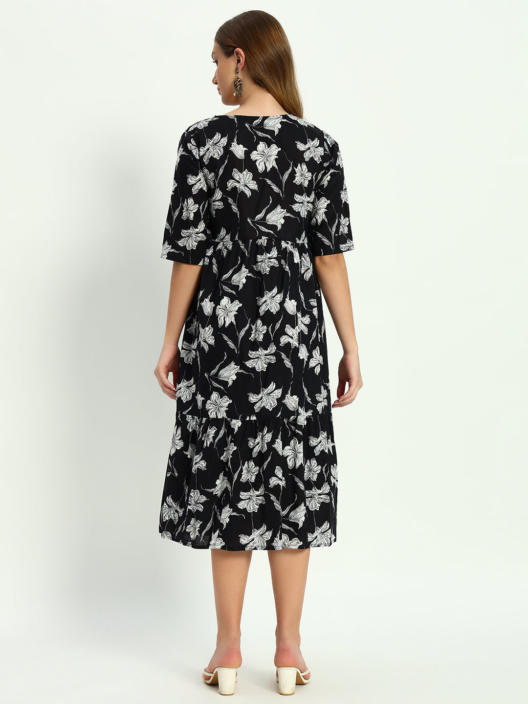 Ethnic Motifs Floral Printed Tiered Fit & Flare Ethnic Dress
