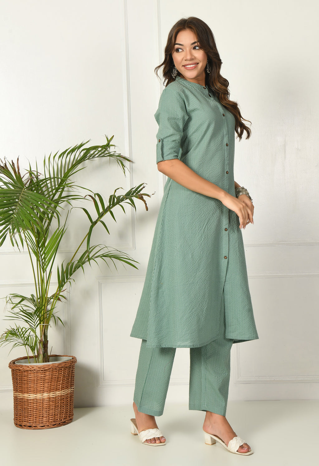 Green Solid cotton Katha fabric A-Line Kurta Pant Set (Copy)