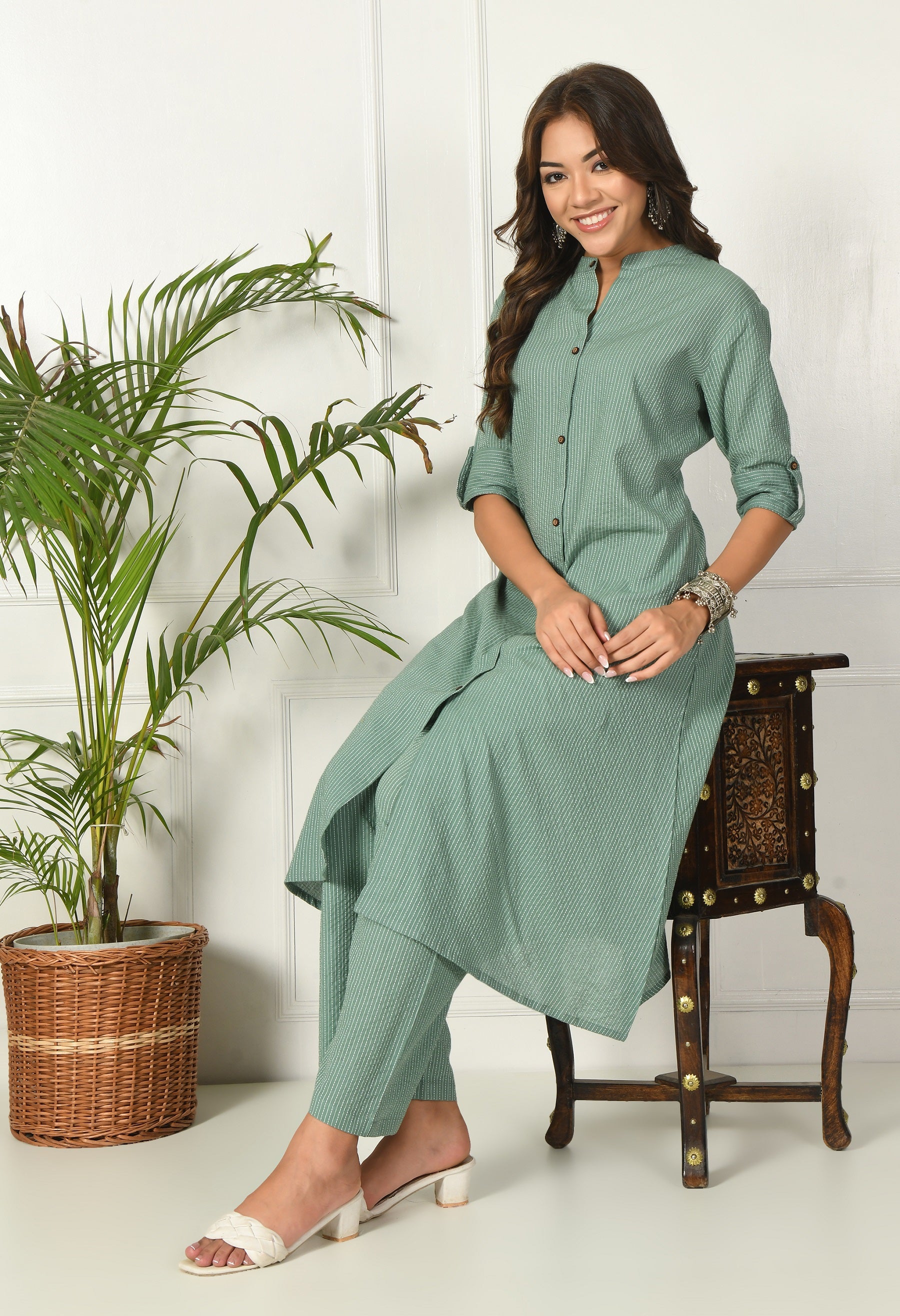 Green Solid cotton Katha fabric A-Line Kurta Pant Set (Copy)